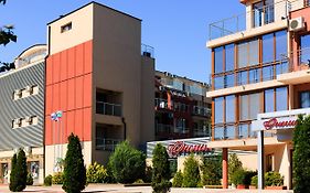 Apart-Hotel Onegin & SPA